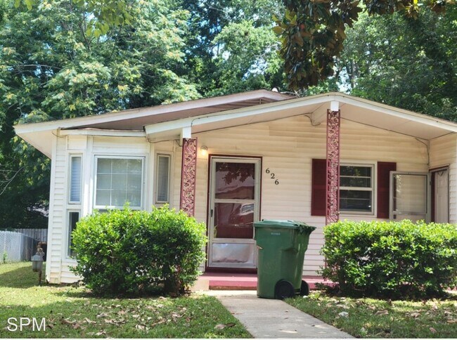 Building Photo - 3 br, 2 bath House - 626 Kennan Road, NW
