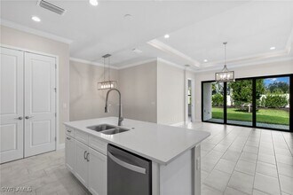 Building Photo - 14756 Kingfisher Lp