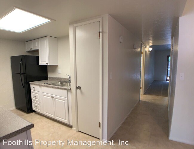 Building Photo - 1 br, 1 bath House - 550 Jordan Road #2