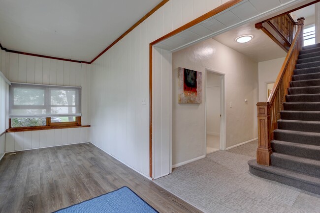 Photo - 922 14th St House