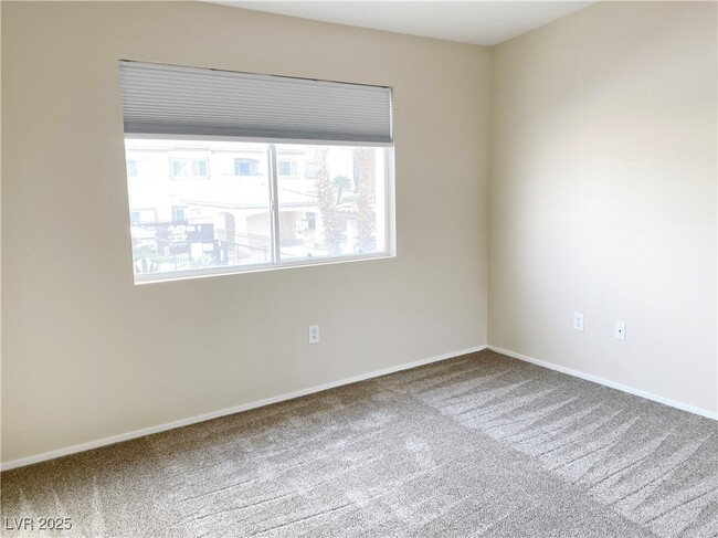Foto del edificio - 8725 W Flamingo Rd