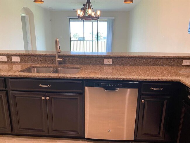 Foto del edificio - 8966 Azalea Sands Ln