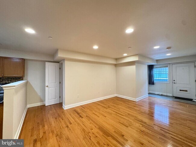 Foto del edificio - 1223-25 Wood St