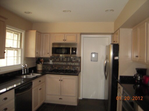 Foto del edificio - 15802 Penn Manor Ln