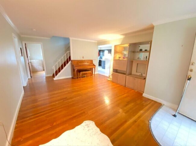 Foto del edificio - 1131 Wood Ave