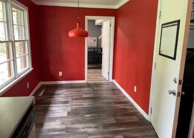 Building Photo - 5889 N Fulton Cir NW