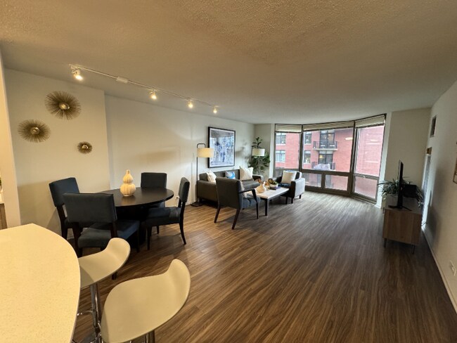 Foto del edificio - 1122 N Dearborn St