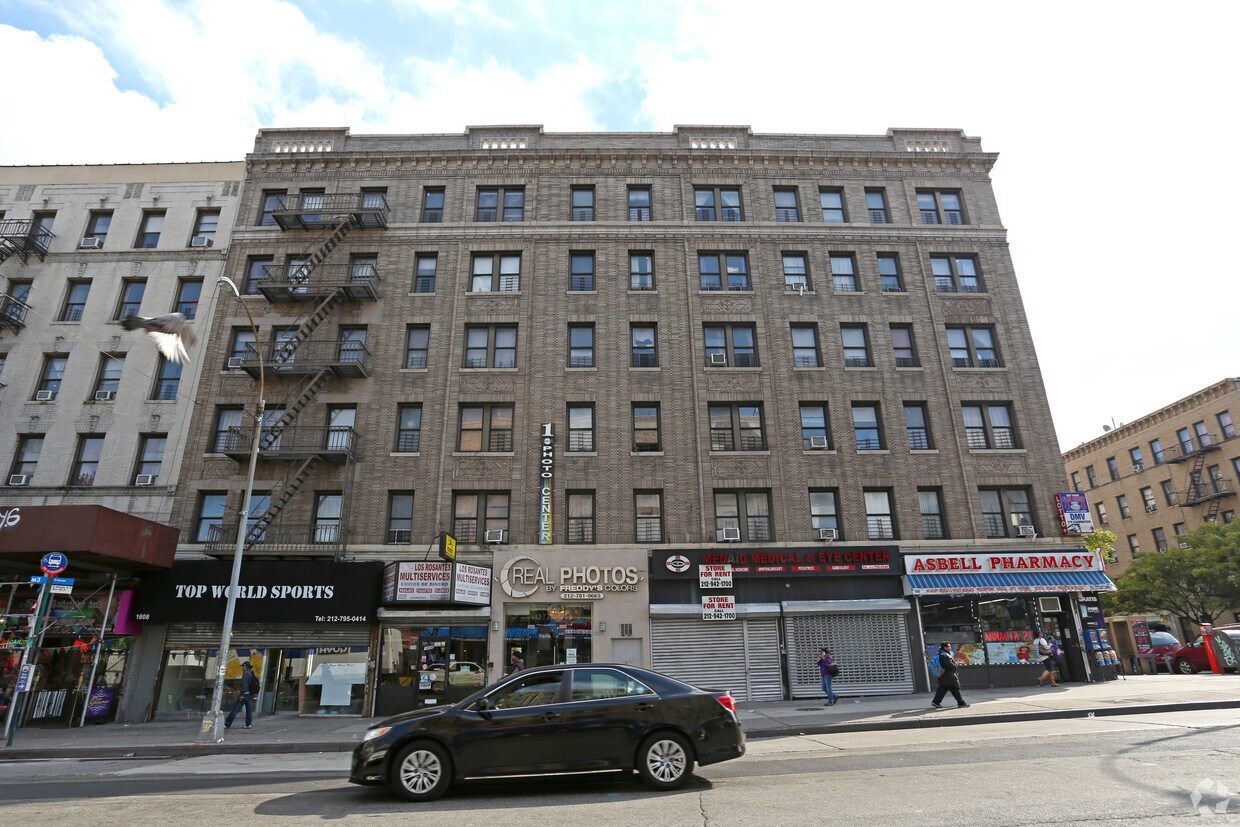Building Photo - 1600-1602 Saint Nicholas Ave