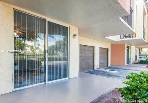 Building Photo - 19514 E Country Club Dr