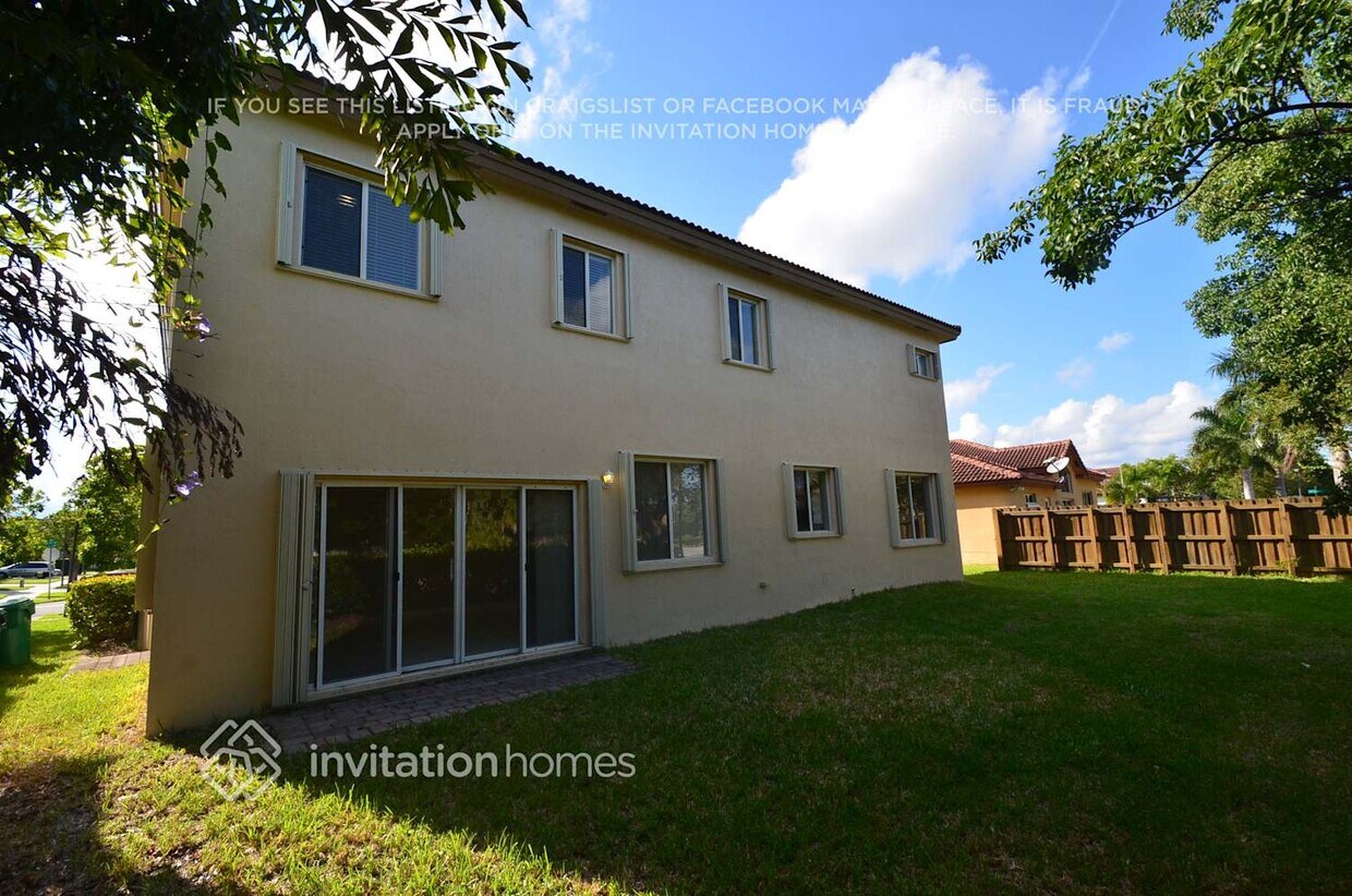 Foto del edificio - 22161 SW 94th Ave