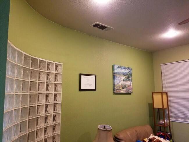 Building Photo - 5059 Amberwood Drive