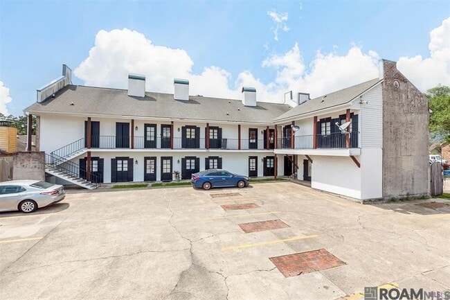 Building Photo - 226 Ship Dr