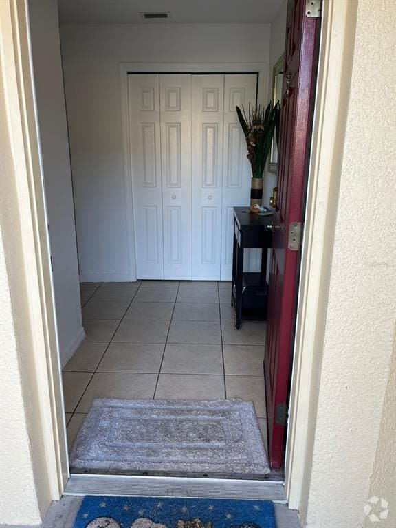 Building Photo - 2827 Club Cortile Cir