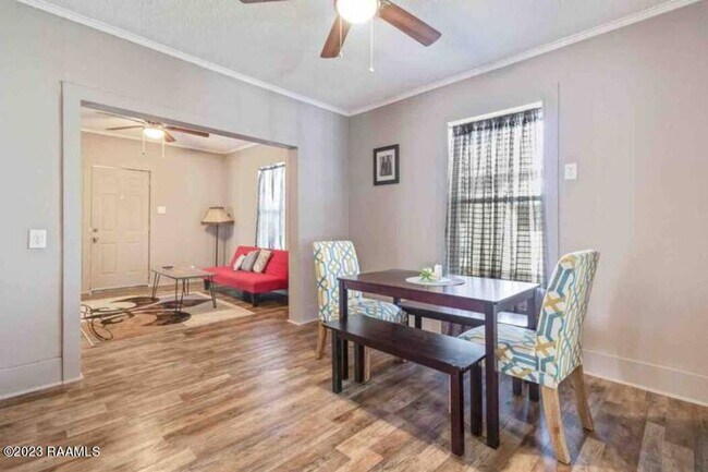 Building Photo - Furnished 2 Bed 1 bath Home for Rent