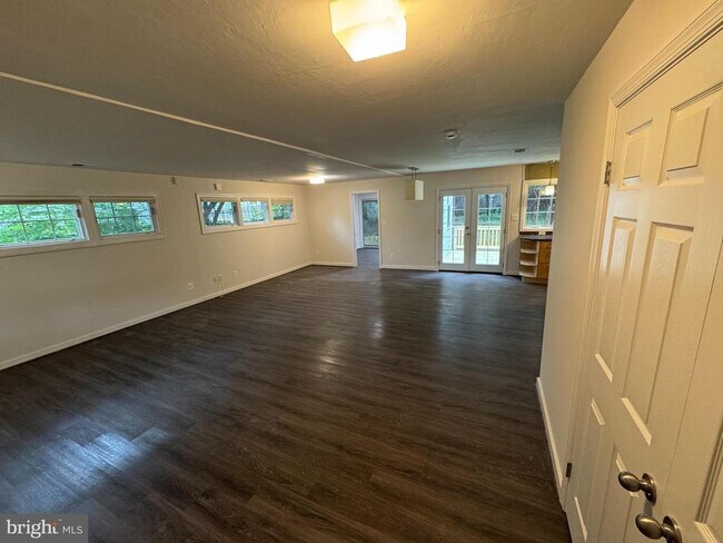 Foto del edificio - 7514 Fisher Dr