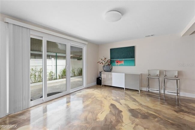 Building Photo - 4 br, 2 bath House - 9086 Walsingham Rd