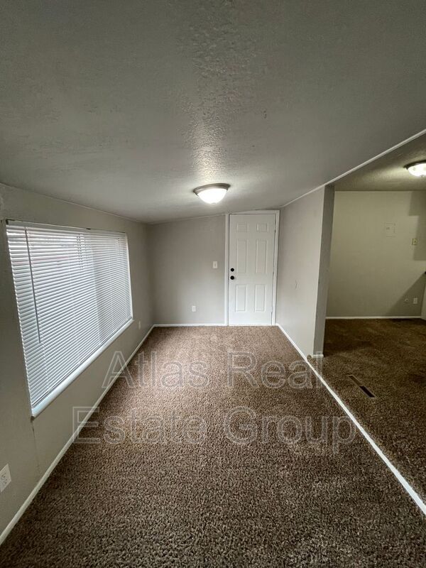 Foto del edificio - 1626 S Cascade Ave