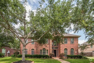Building Photo - 312 Falcon Lake Dr