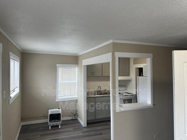 Foto del edificio - 1263 US-2