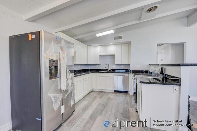 Foto del edificio - 214 W 20th St