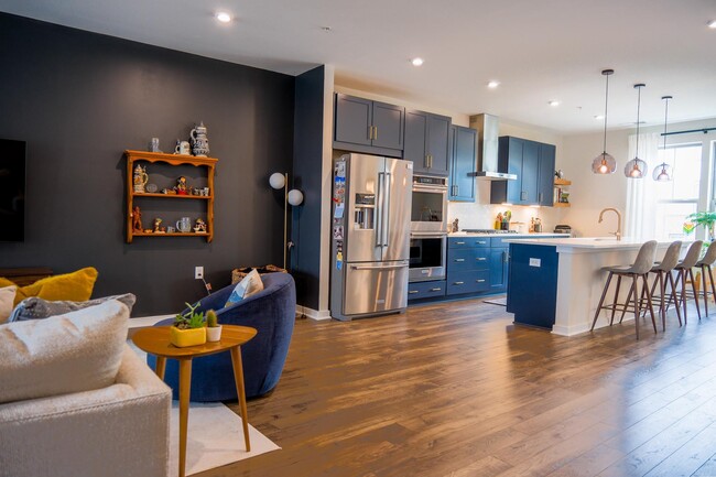 Building Photo - 45950 Raven Ter