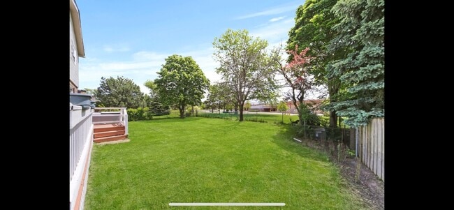 Foto del edificio - 1105 E Ardyce Ln