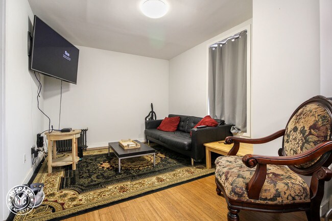 Foto del edificio - 18 Wyckoff Ave