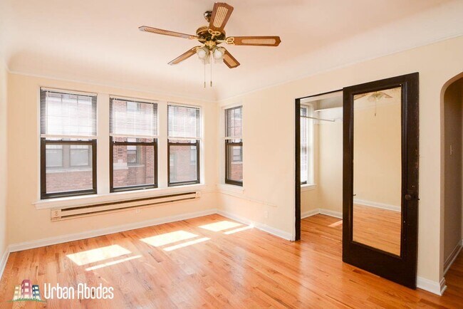Foto del edificio - 4415 N Wolcott Ave