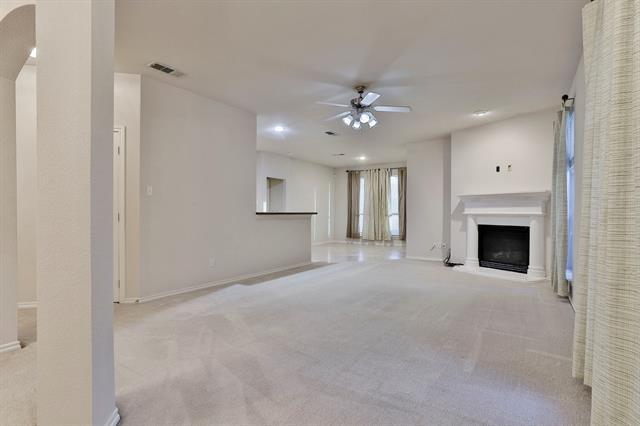 Building Photo - 2688 Silver Hill Dr
