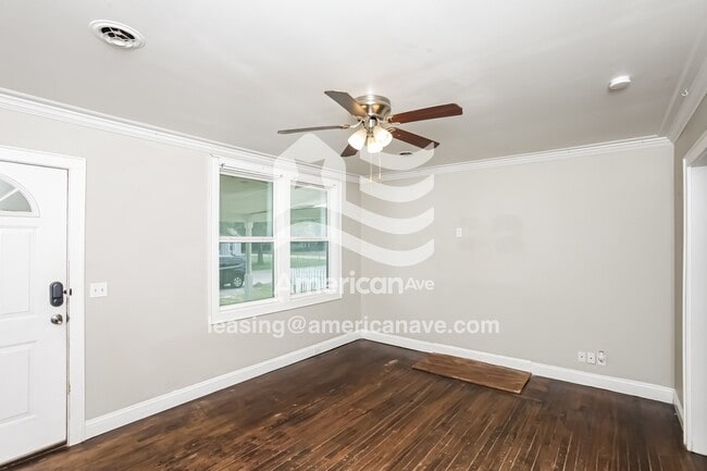 Foto del edificio - 310 Virginia St