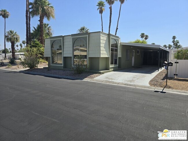 Building Photo - 198 Juniper Dr