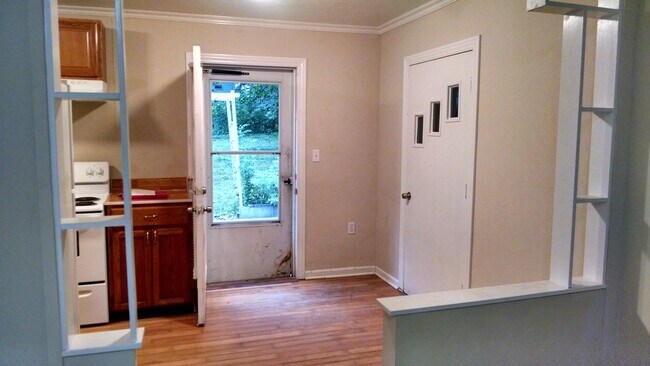 Foto del edificio - Cosy 3 bedroom 1 bathroom house for rent