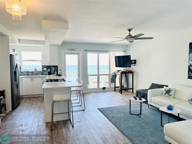 Foto del edificio - 750 N Ocean Blvd