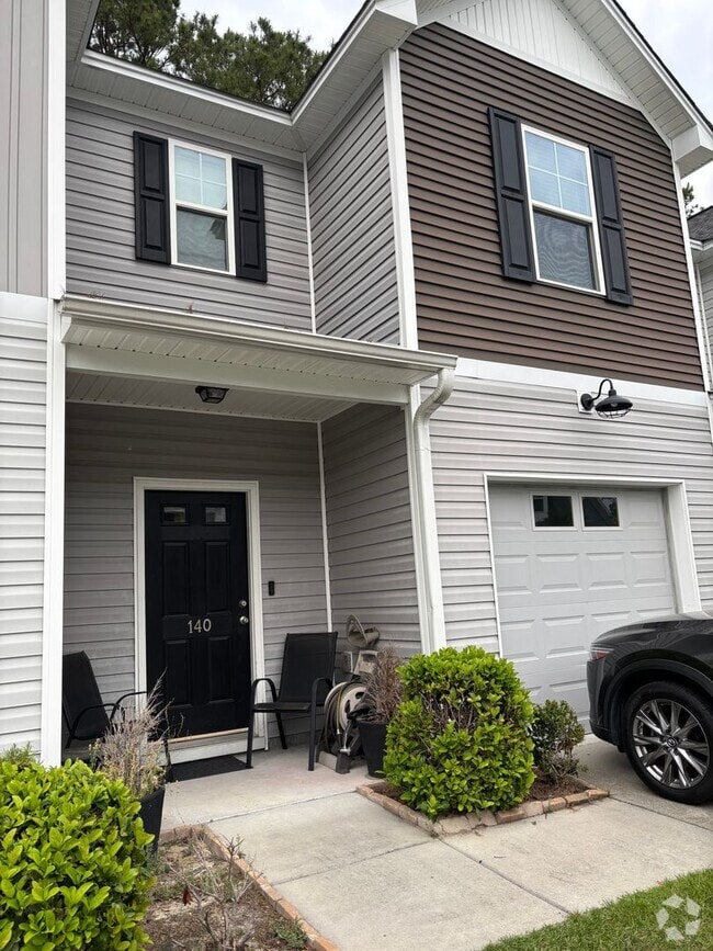 Building Photo - 140 Buchanan Cir