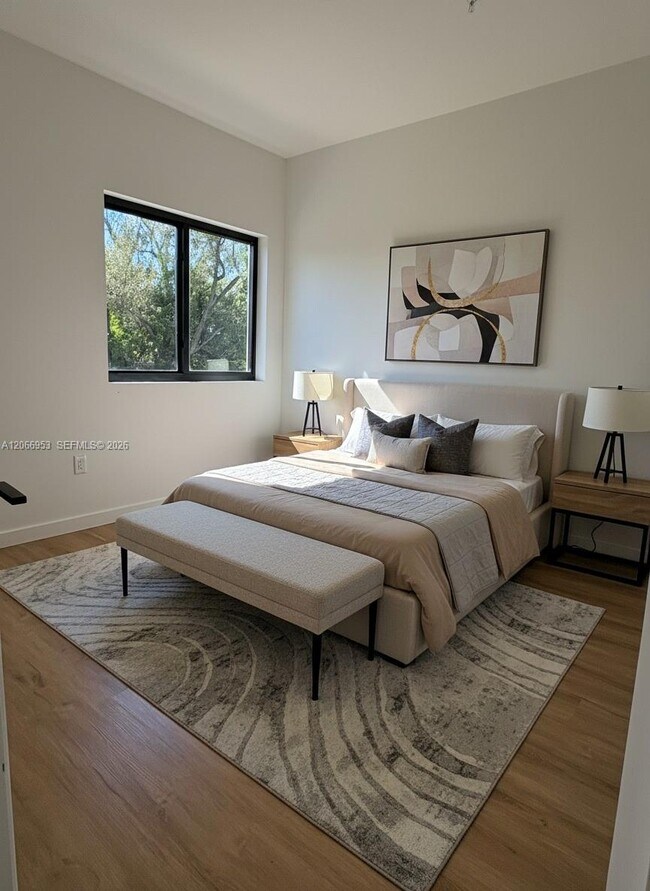 Foto del edificio - 85 NE 55th St