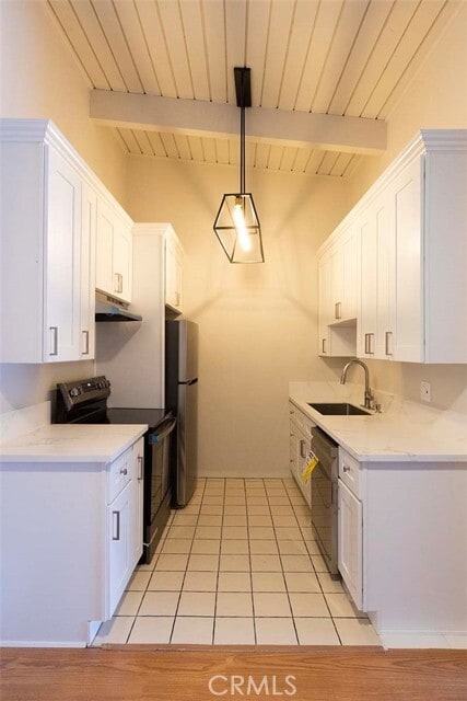 Building Photo - 23930 Los Codona Ave