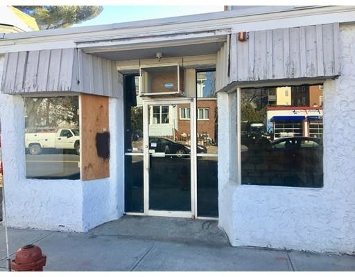 Foto principal - 215 Salem St