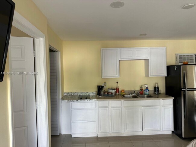 Foto del edificio - 5440 SW 101st Ave