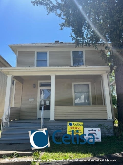 Primary Photo - 1233 W Wildwood Ave