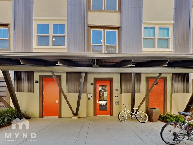 Foto del edificio - 1661 Spring St