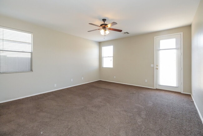 Building Photo - 6833 S 30th Ln