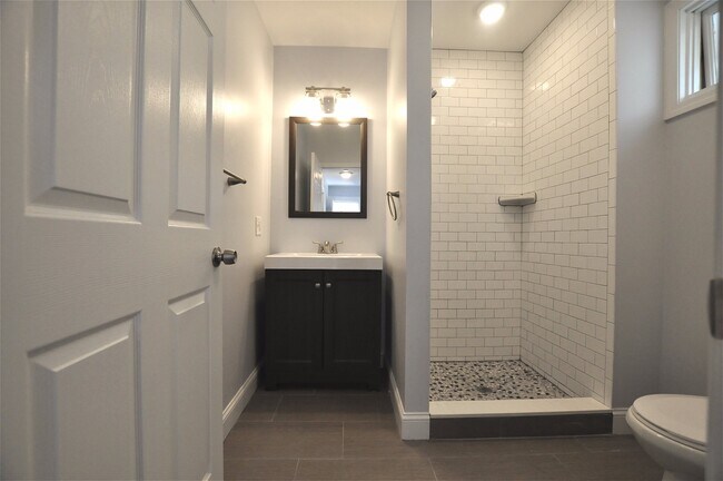 Foto del edificio - 204 Falcon St