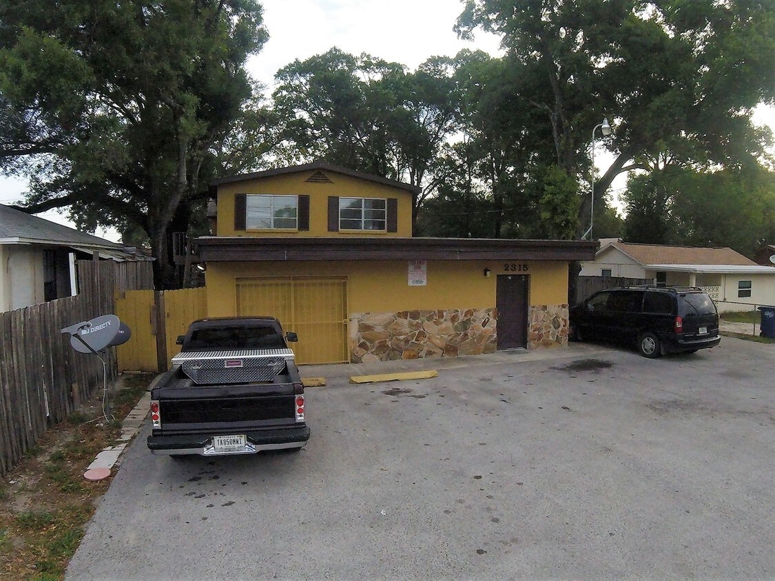 Primary Photo - 2315 W Rio Vista Ave