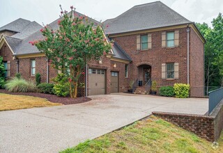 Building Photo - 543 Littlestone Dr