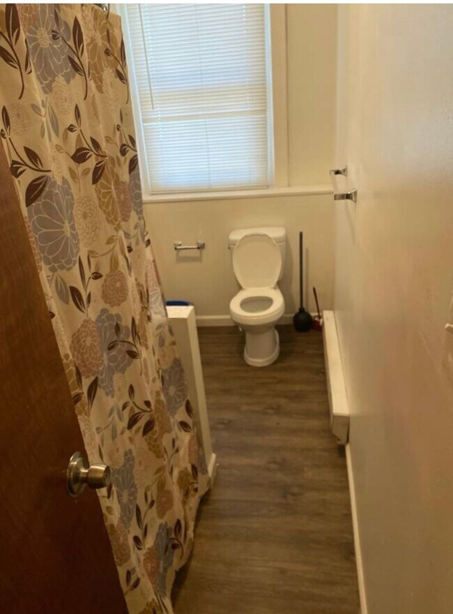 2121 E Chelten Ave Unit Room Rental, Philadelphia, PA 19138 Condo for