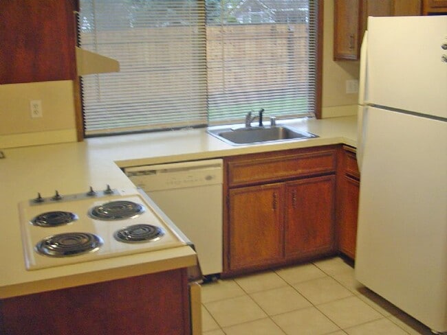 Foto del edificio - Kelly Butte area home