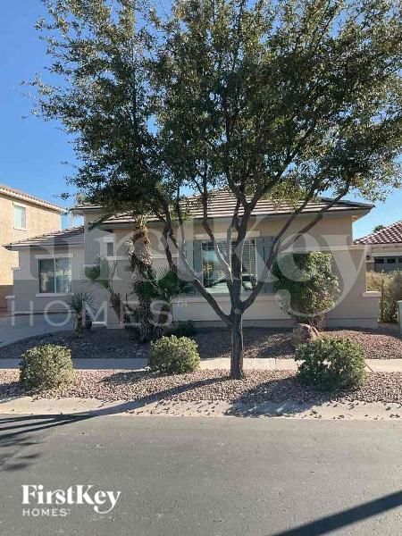 Primary Photo - 873 E Cherry Hills Dr