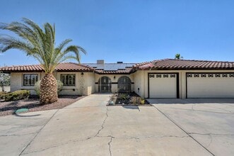 Building Photo - 6975 O'Bannon Dr