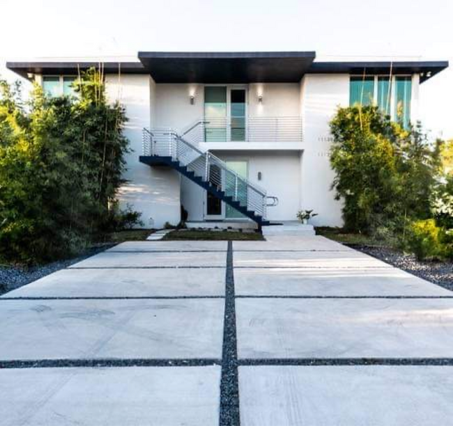 Vista a la calle - 11137 SW 3rd St