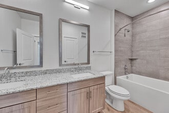 Interior Photo - Caliza Ridge